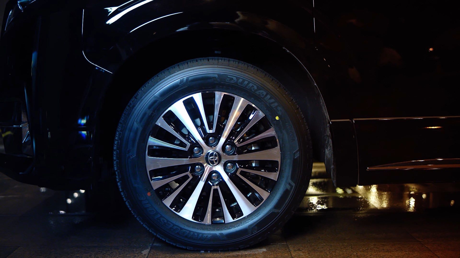 17" Urban style Rim