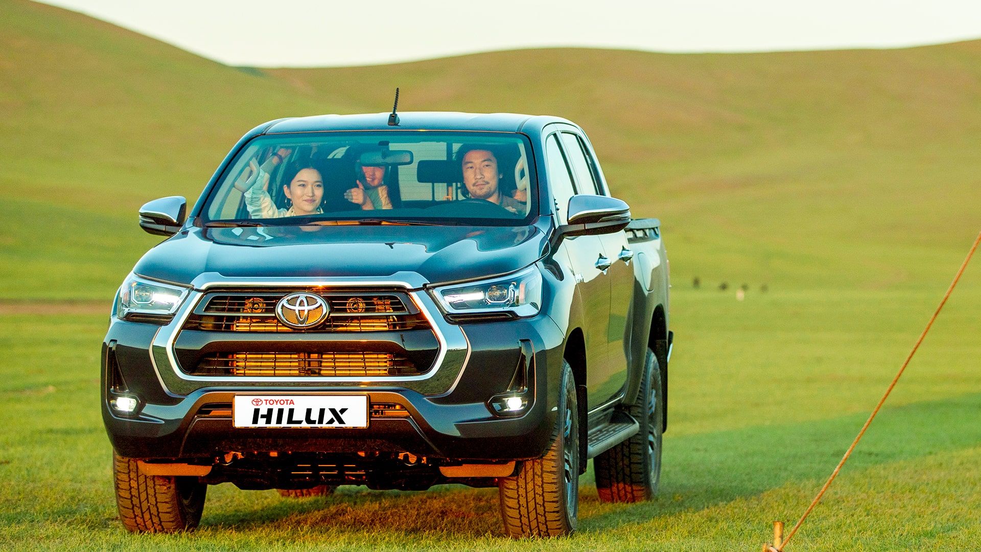 Toyota Hilux 12